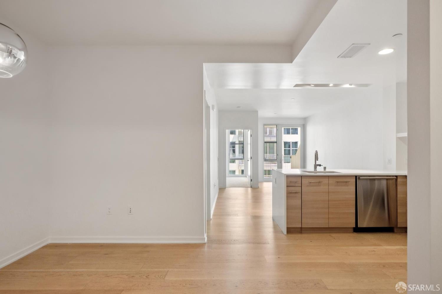 451 Donahue Street # 414