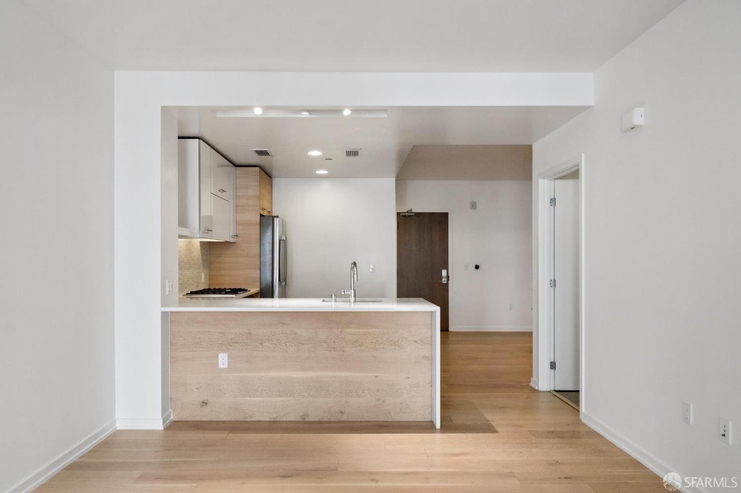 451 Donahue Street # 414