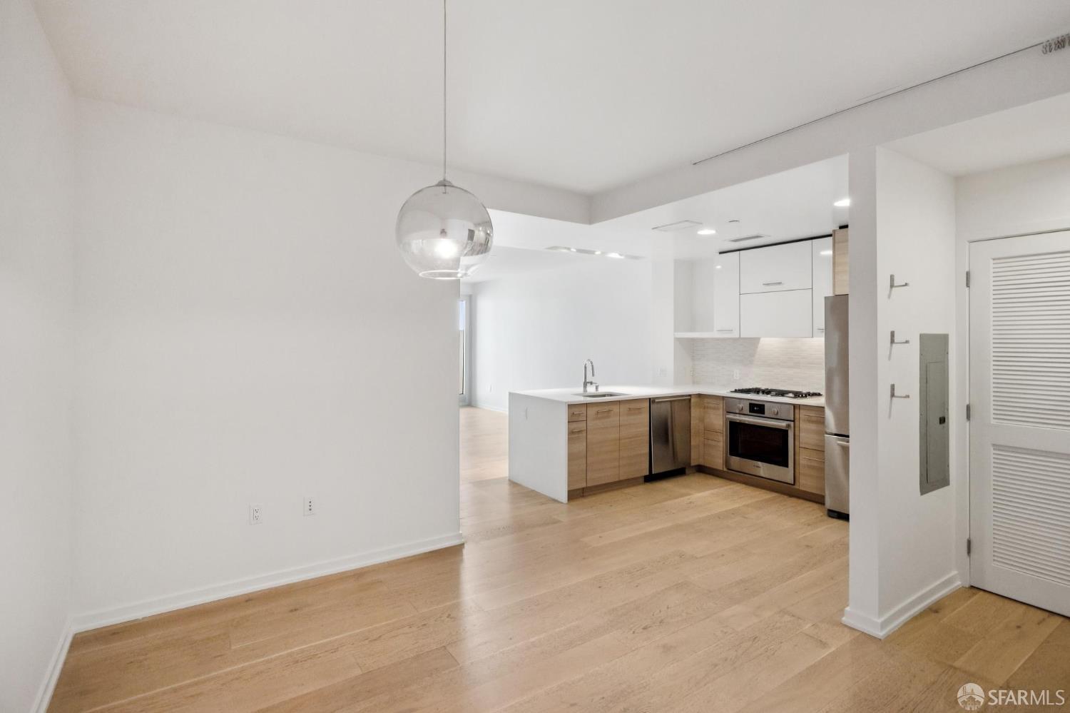 451 Donahue Street # 414