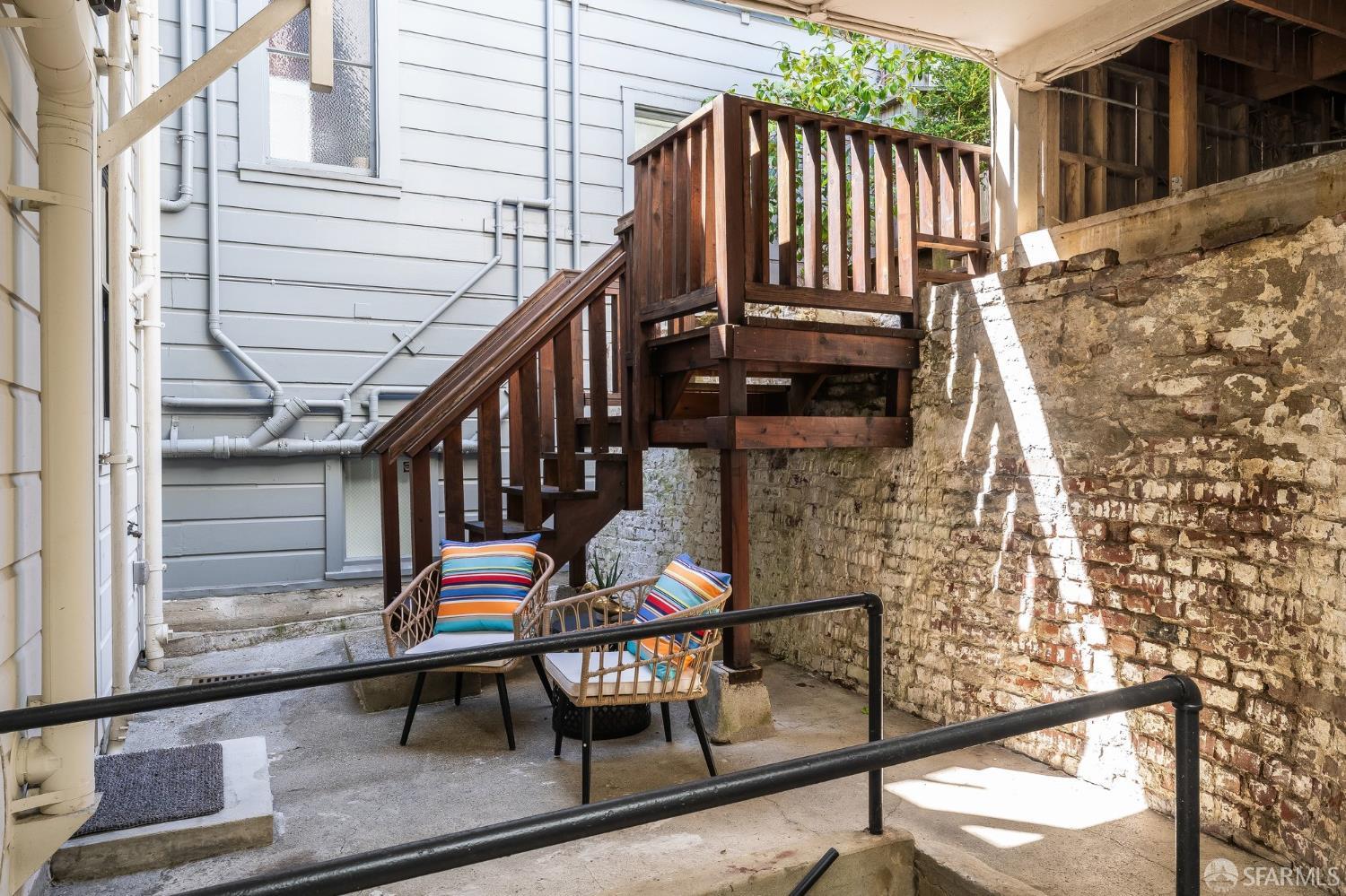 66 Buena Vista Terrace