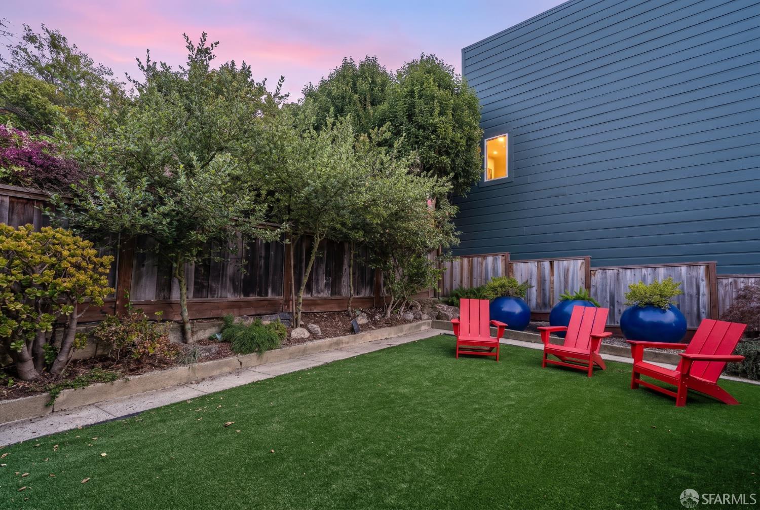 591 Diamond Street