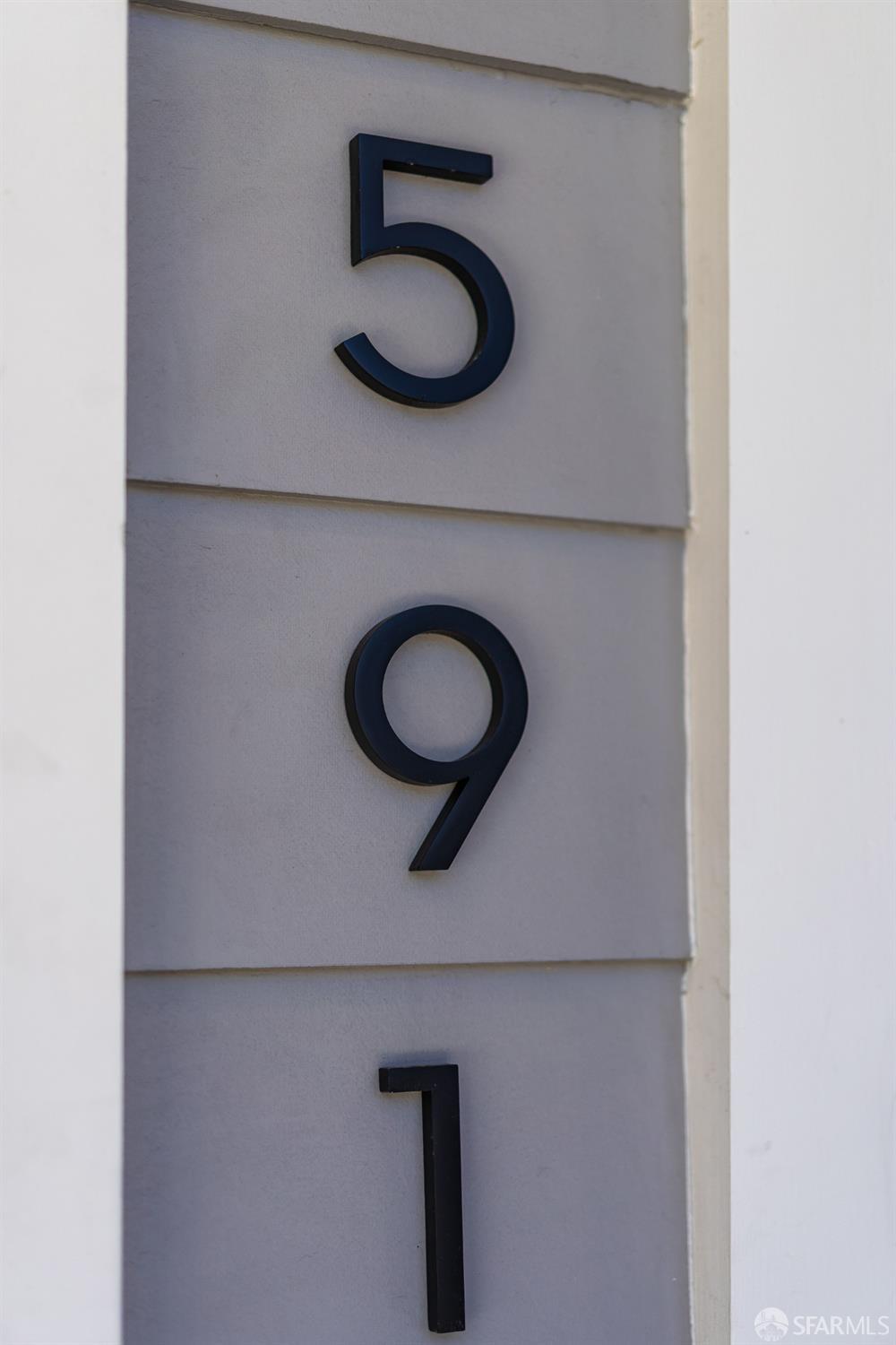 591 Diamond Street