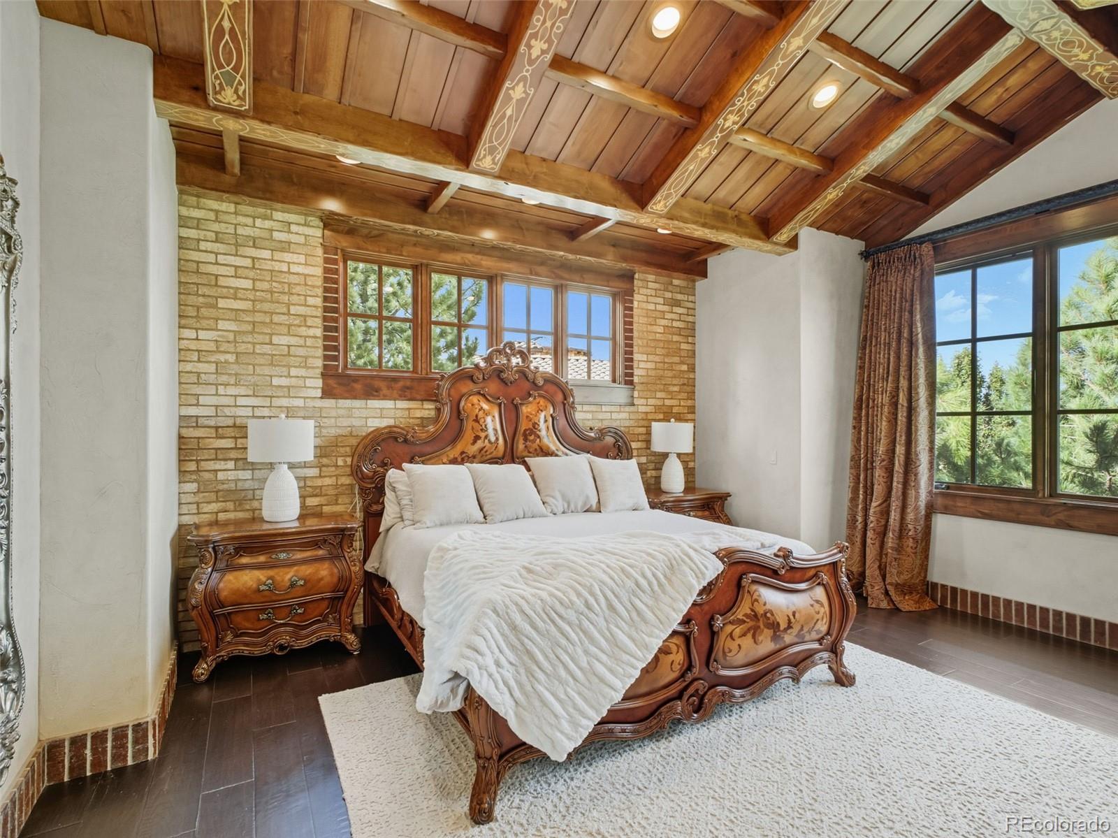 7188 Raphael Lane