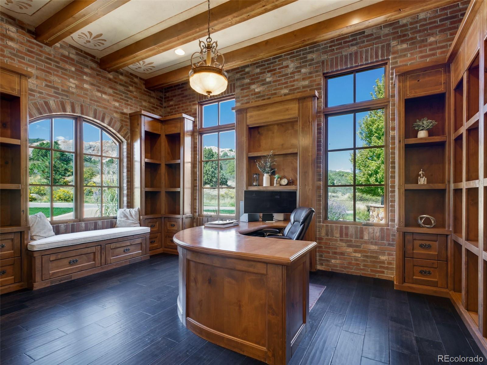 7188 Raphael Lane