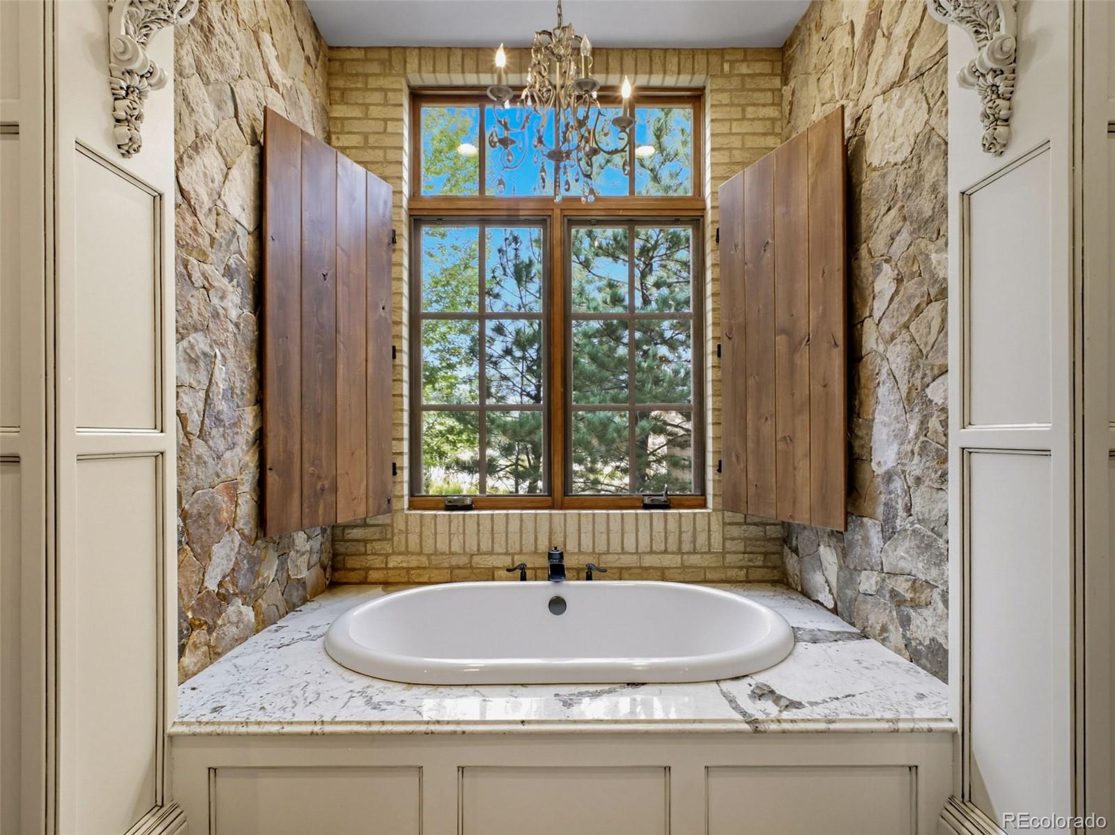 7188 Raphael Lane