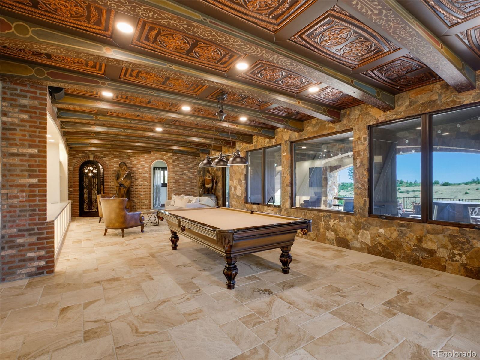 7188 Raphael Lane