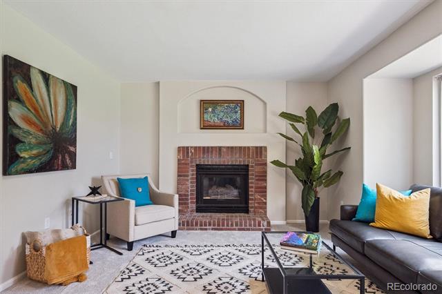 10171 Woodrose Lane