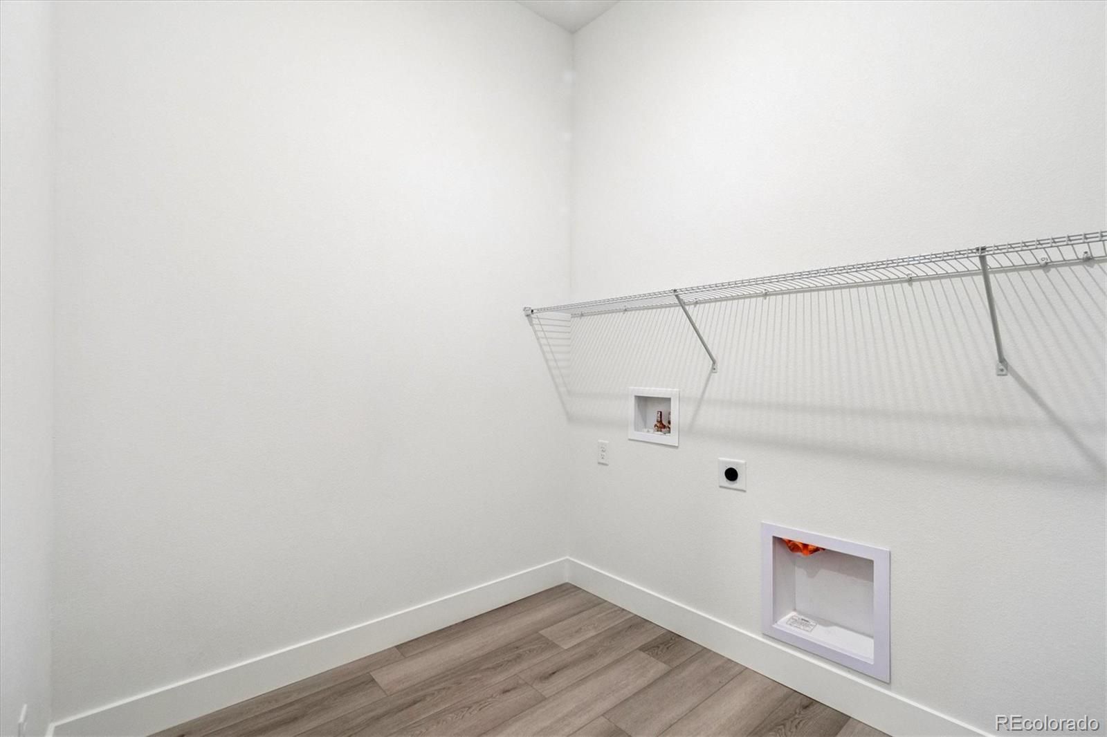 8250 Snake River Street