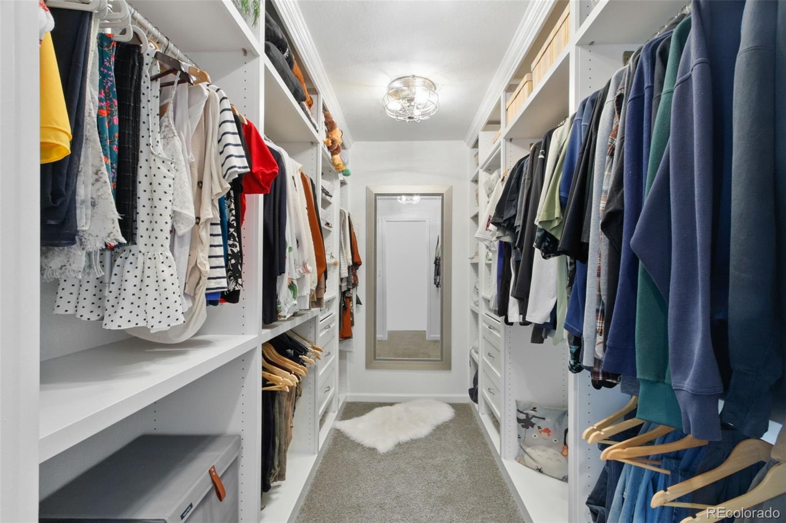 9753 Middle Peak Street