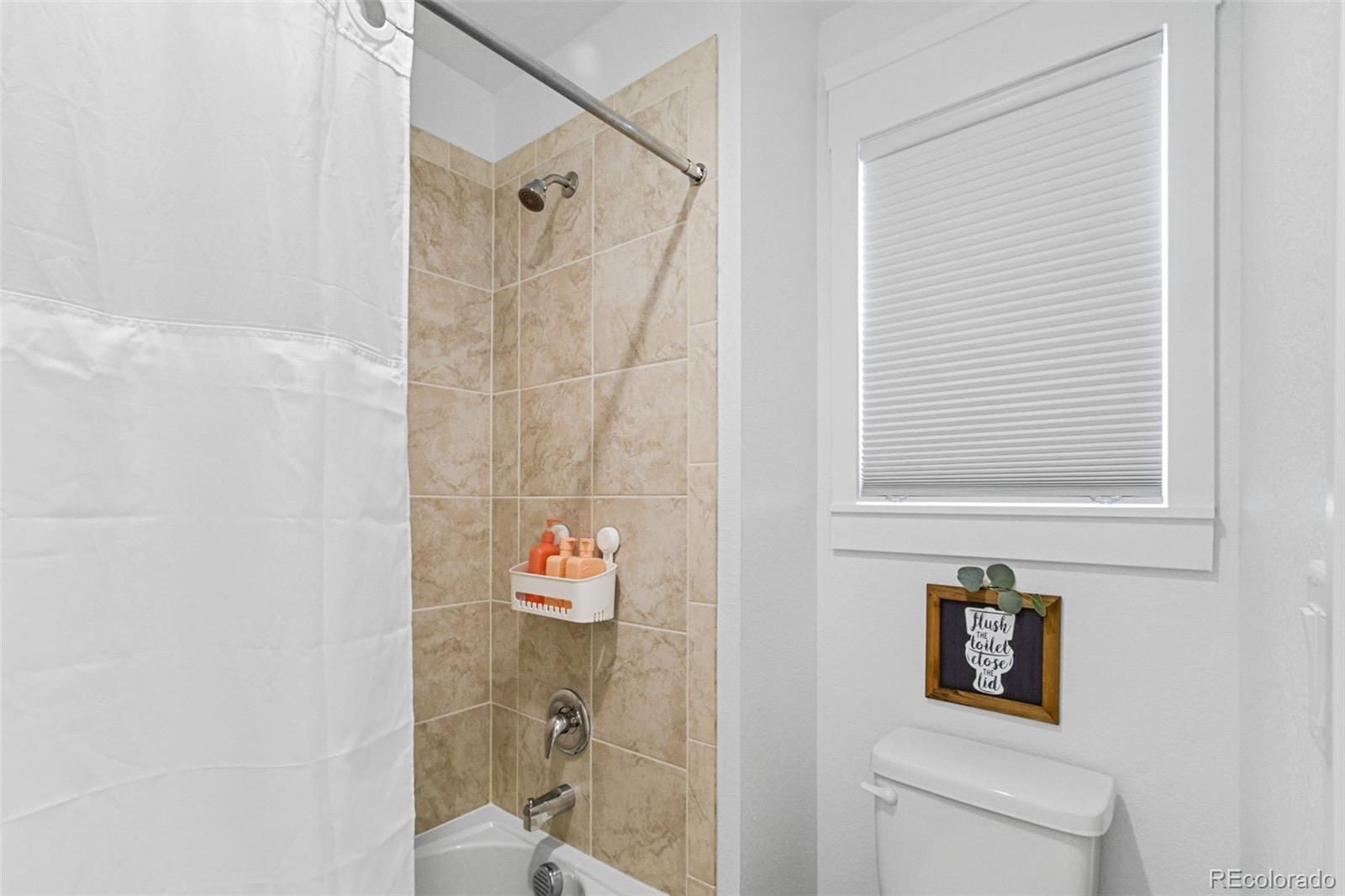 9753 Middle Peak Street