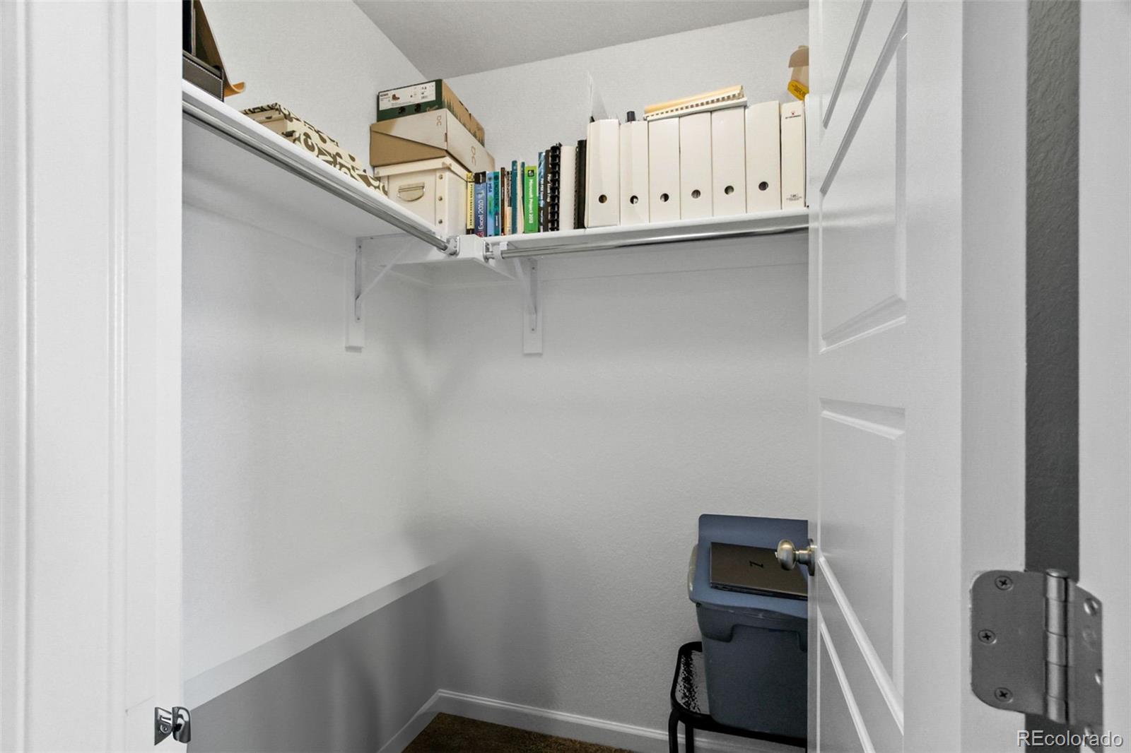 9753 Middle Peak Street