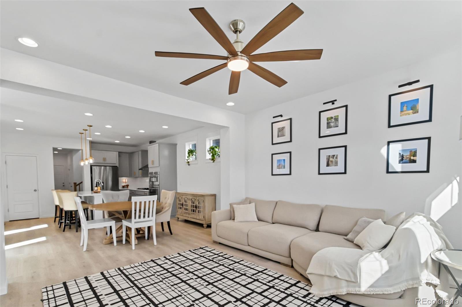 9753 Middle Peak Street