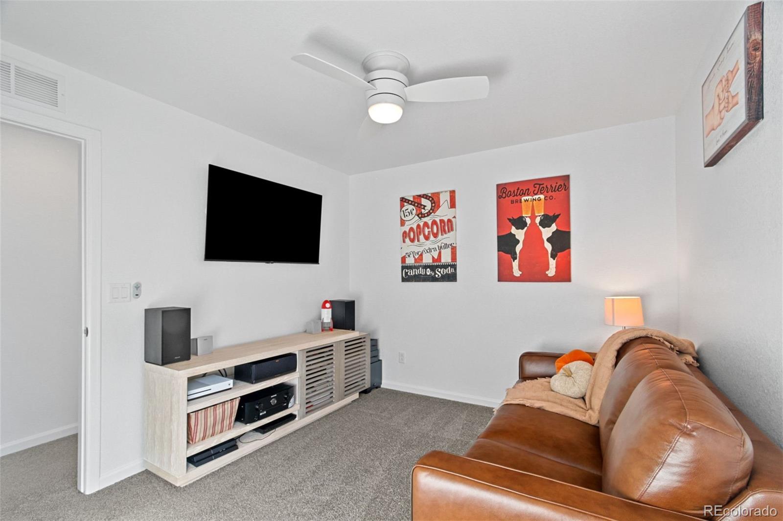 9753 Middle Peak Street