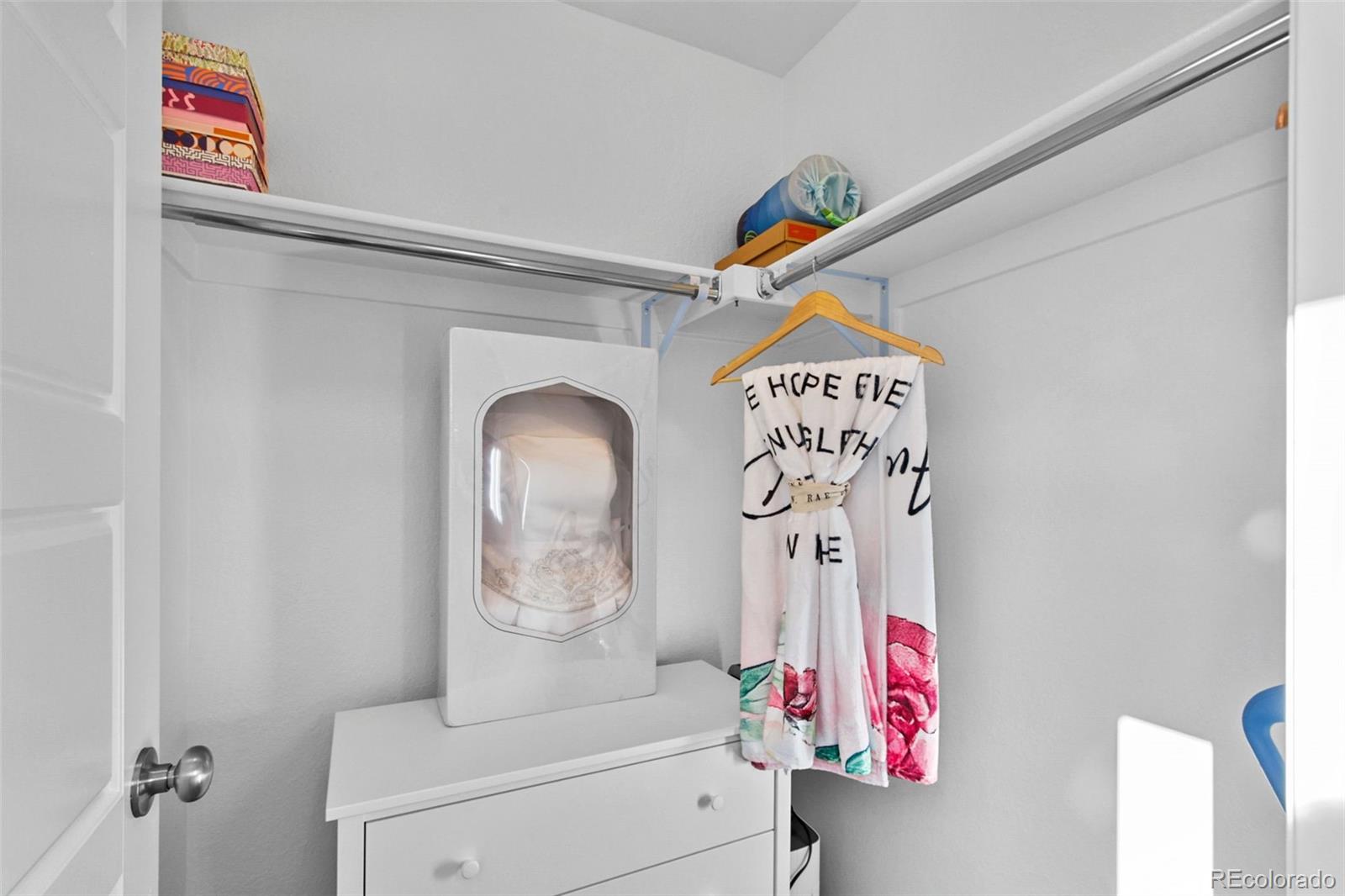 9753 Middle Peak Street