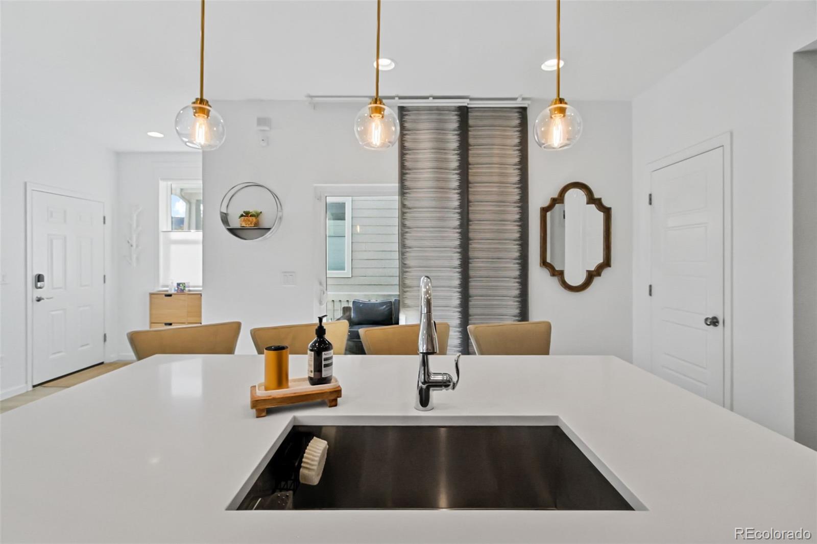 9753 Middle Peak Street