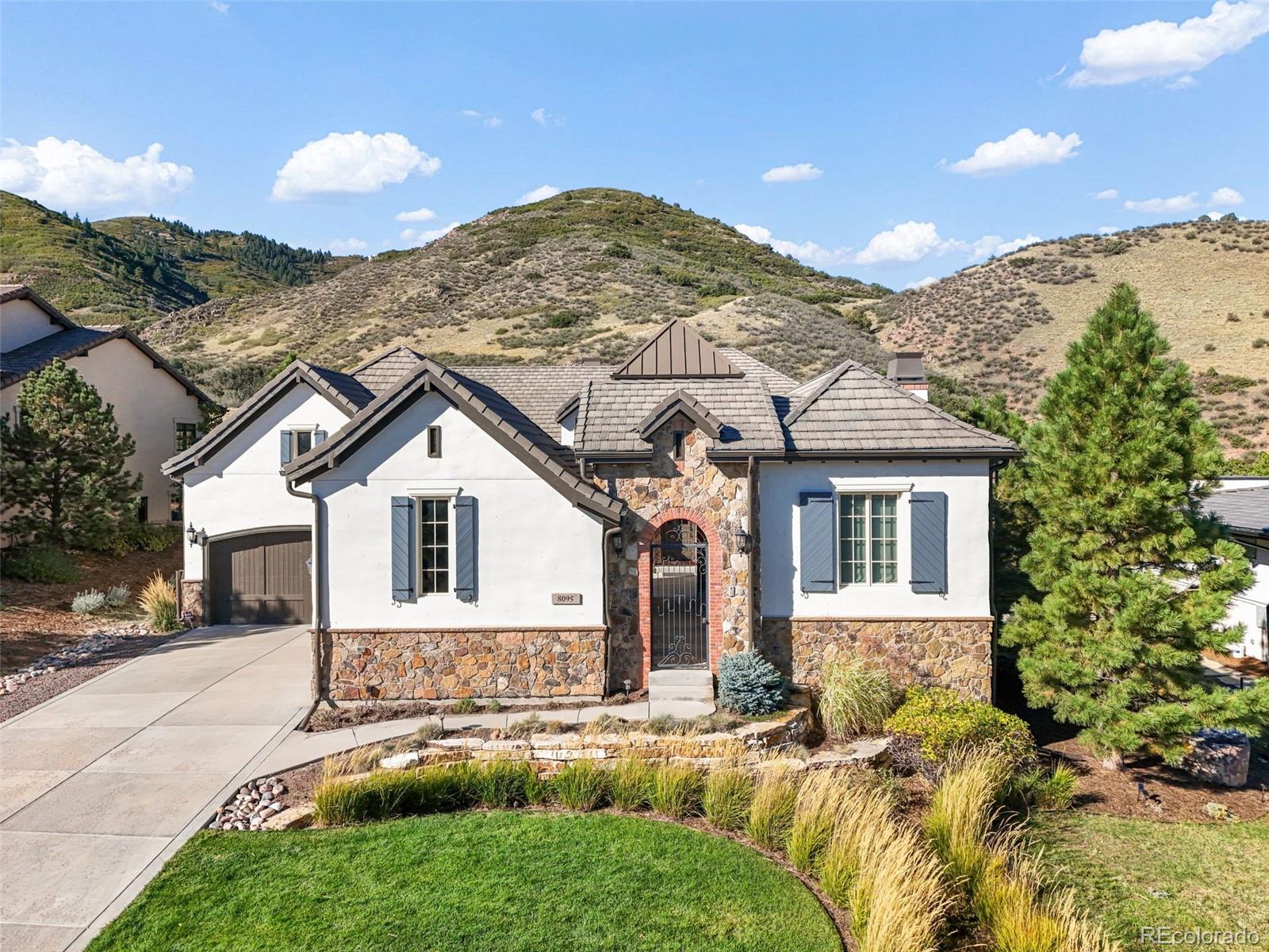 8095 Galileo: Luxury Living on the Fairway at Ravenna