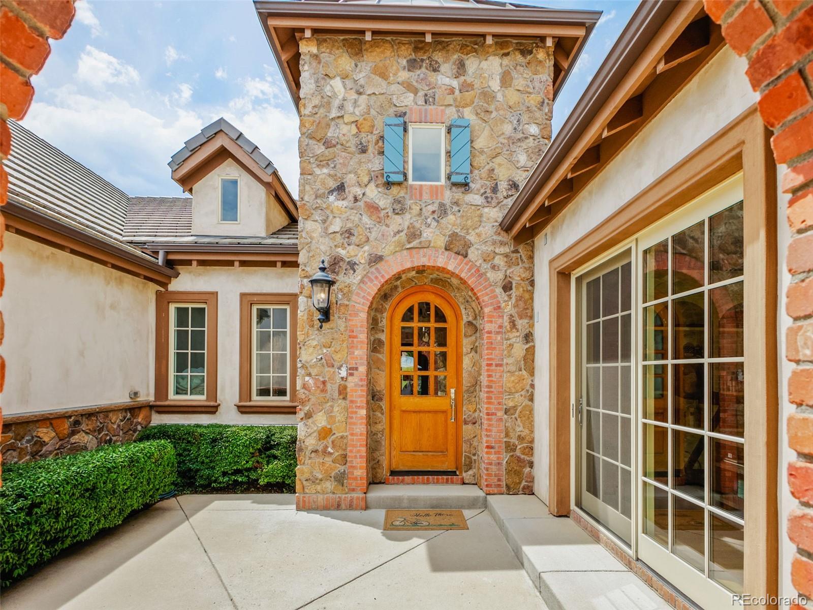 8095 Galileo: Luxury Living on the Fairway at Ravenna