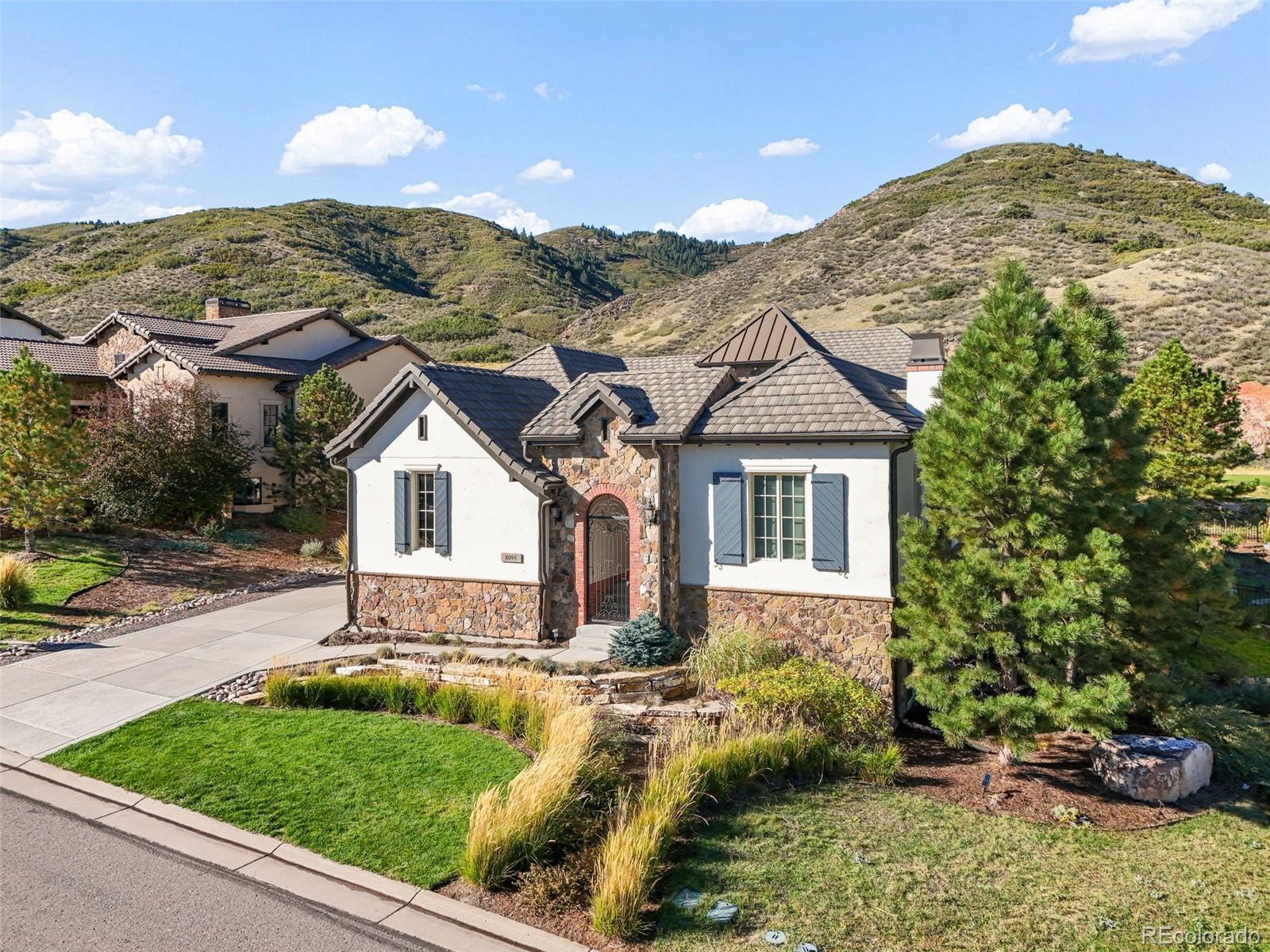 8095 Galileo: Luxury Living on the Fairway at Ravenna