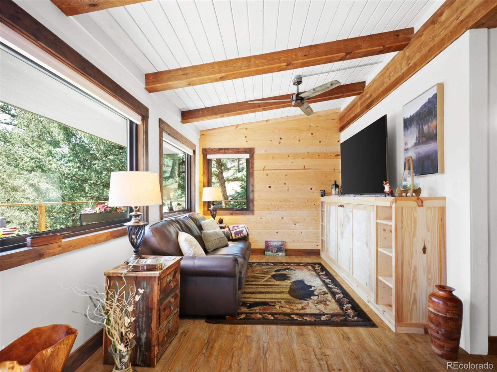 9987 Overlook Road