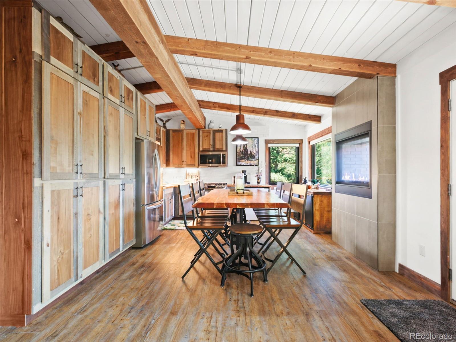 9987 Overlook Road