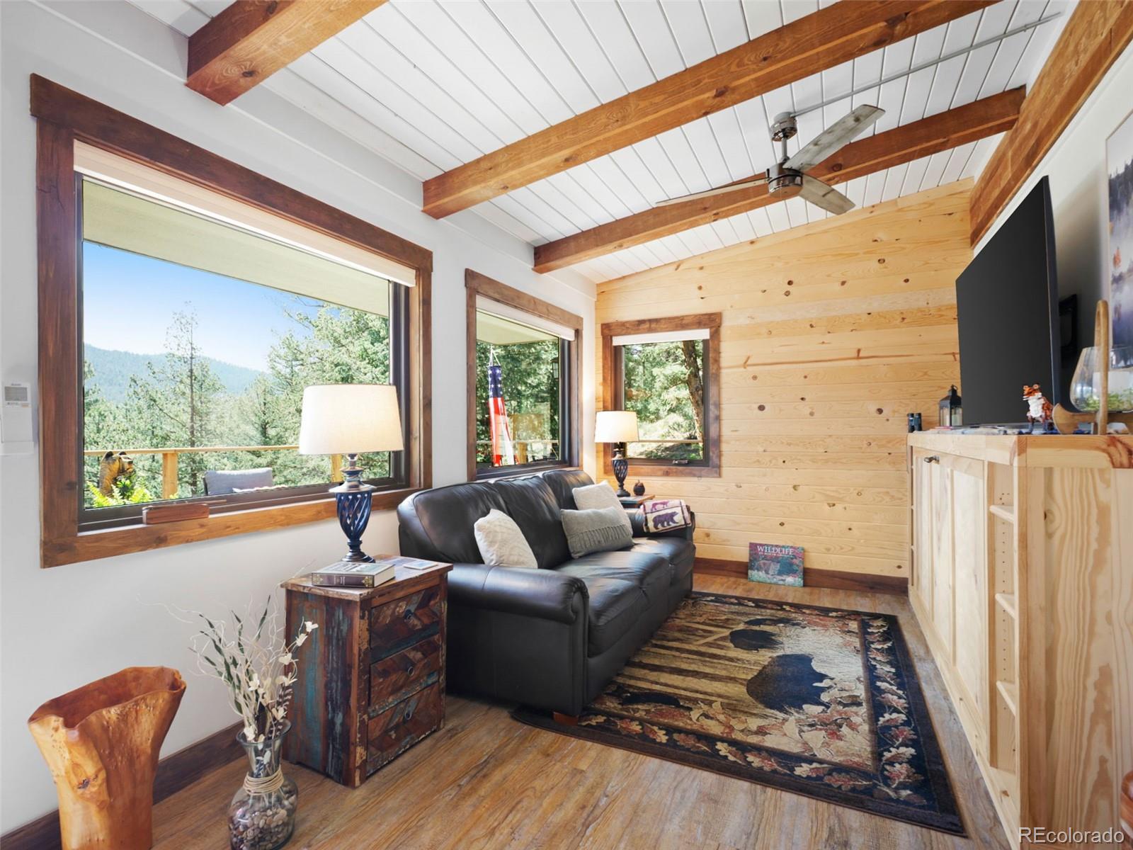 9987 Overlook Road