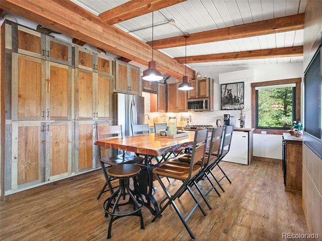 9987 Overlook Road