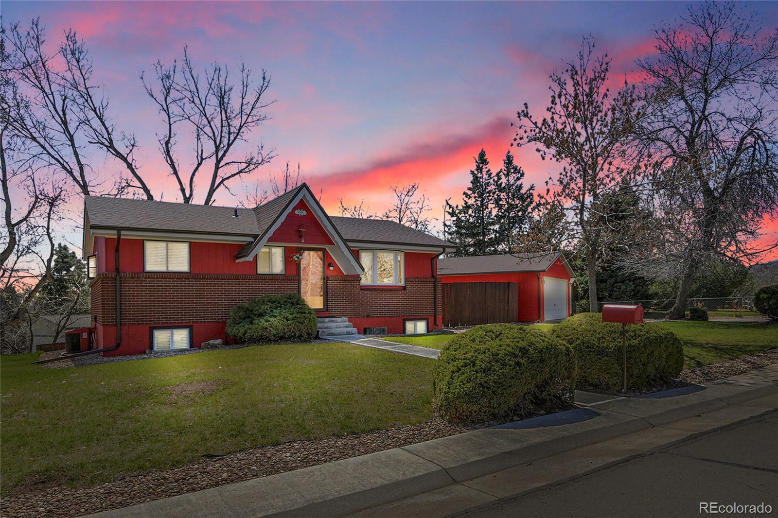 10978 W Ada Place