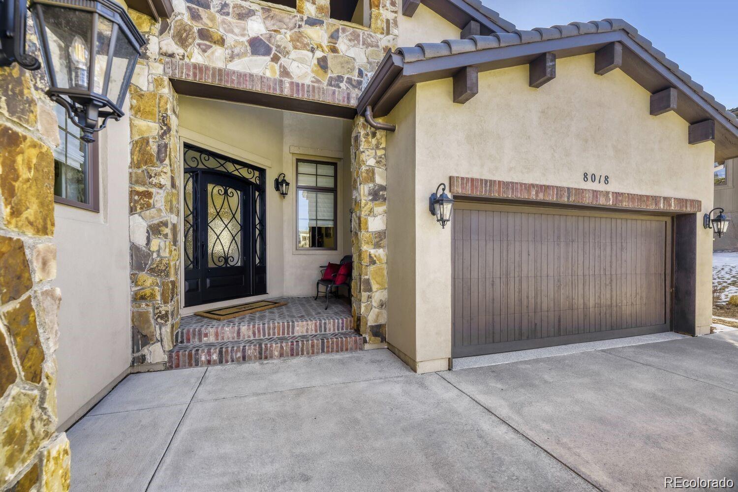 8018 Donatello Court