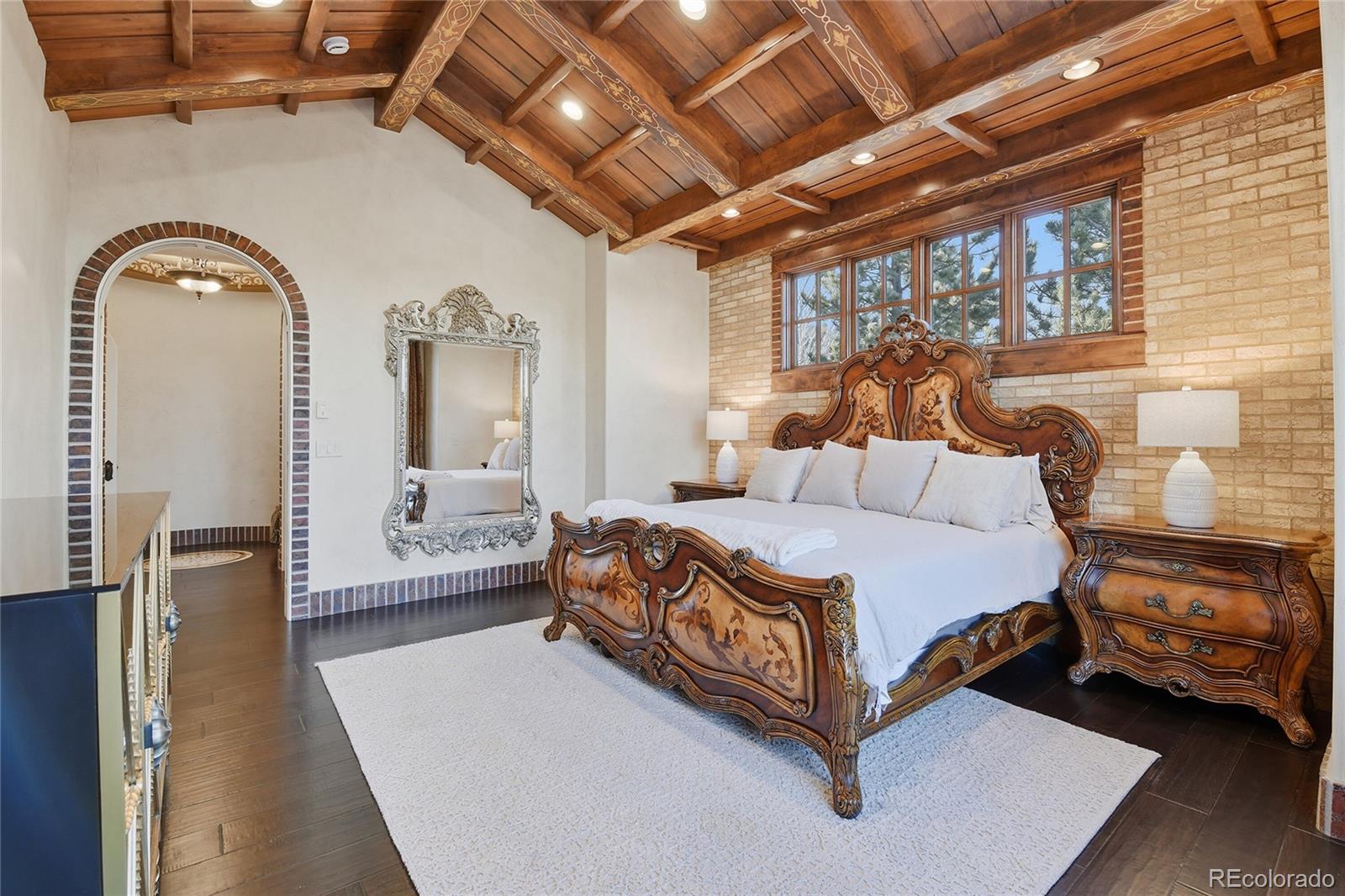 7188 Raphael Lane