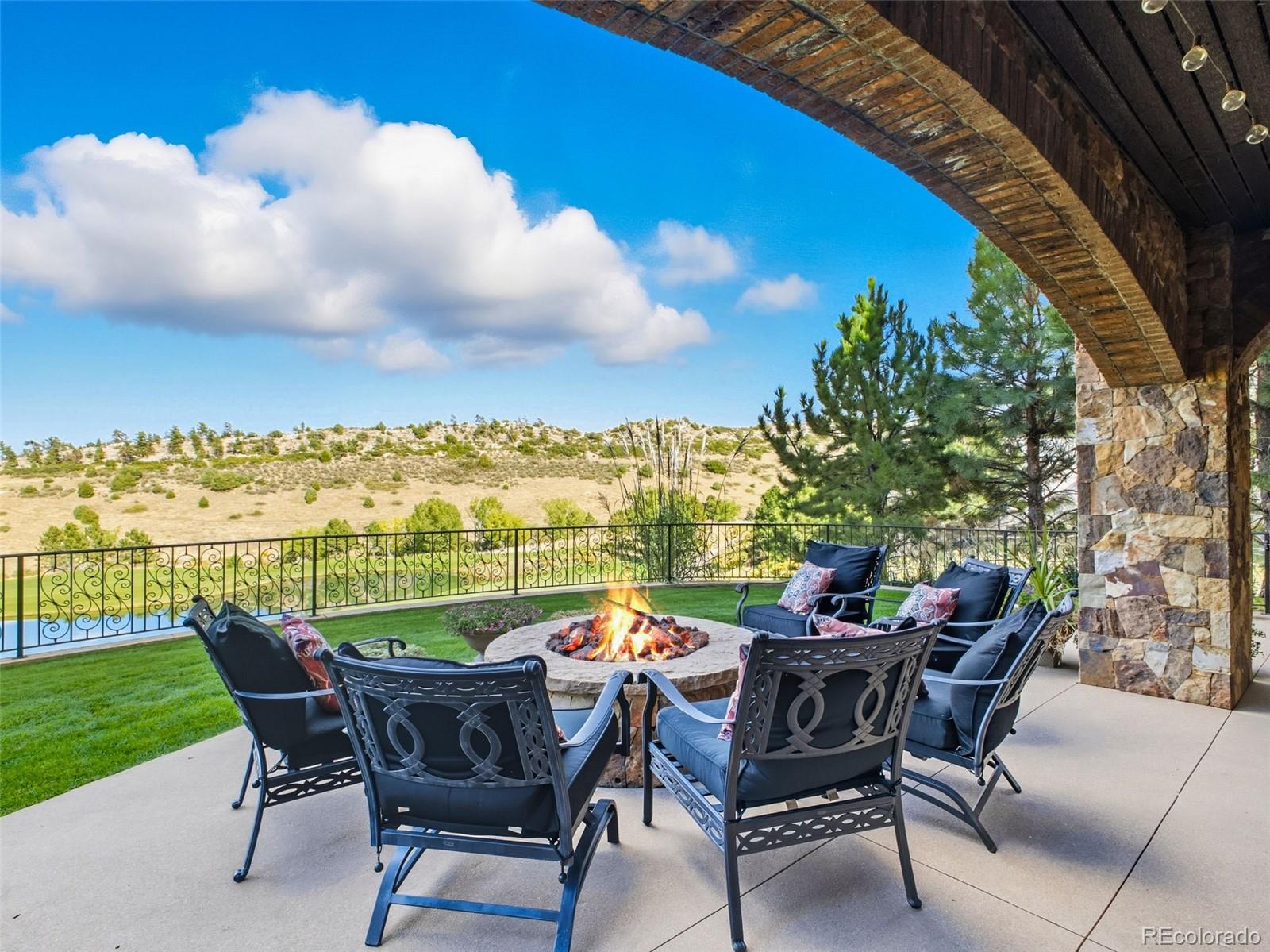 7188 Raphael Lane