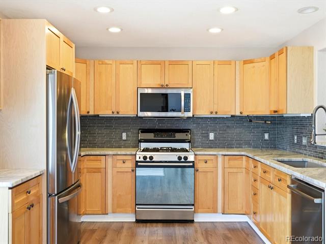 2229 Ashwood Lane