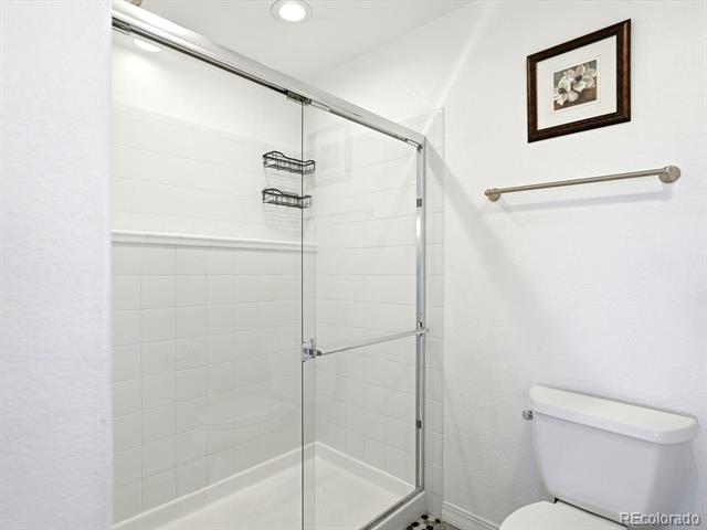 2229 Ashwood Lane