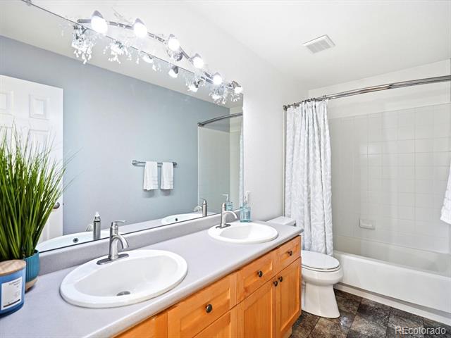 2229 Ashwood Lane