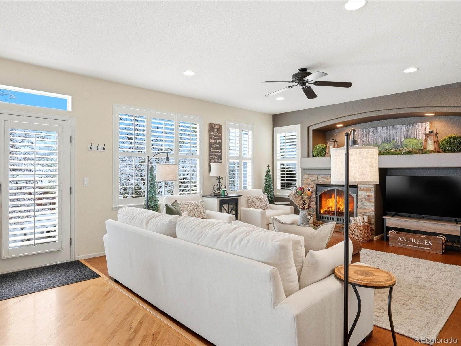 10603 Cross Country Lane