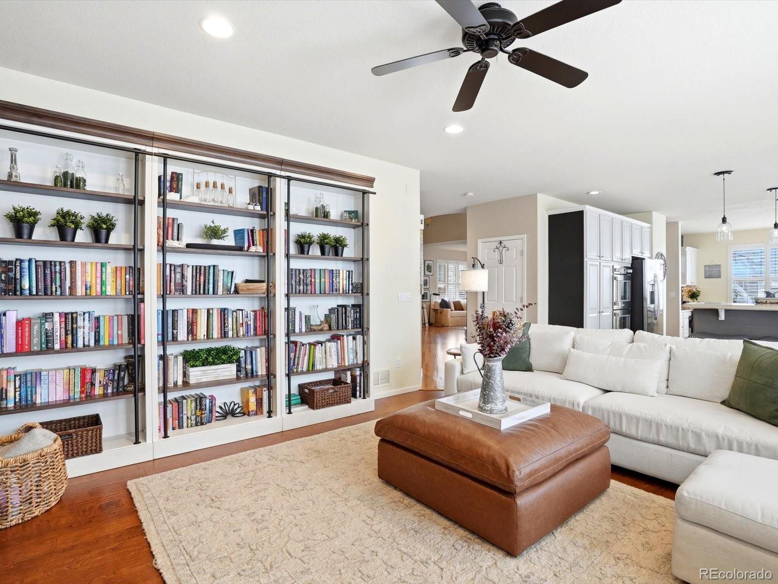 10603 Cross Country Lane