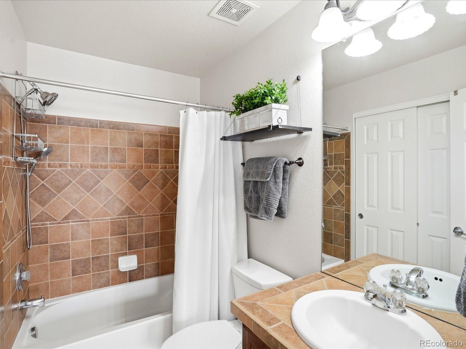 10603 Cross Country Lane