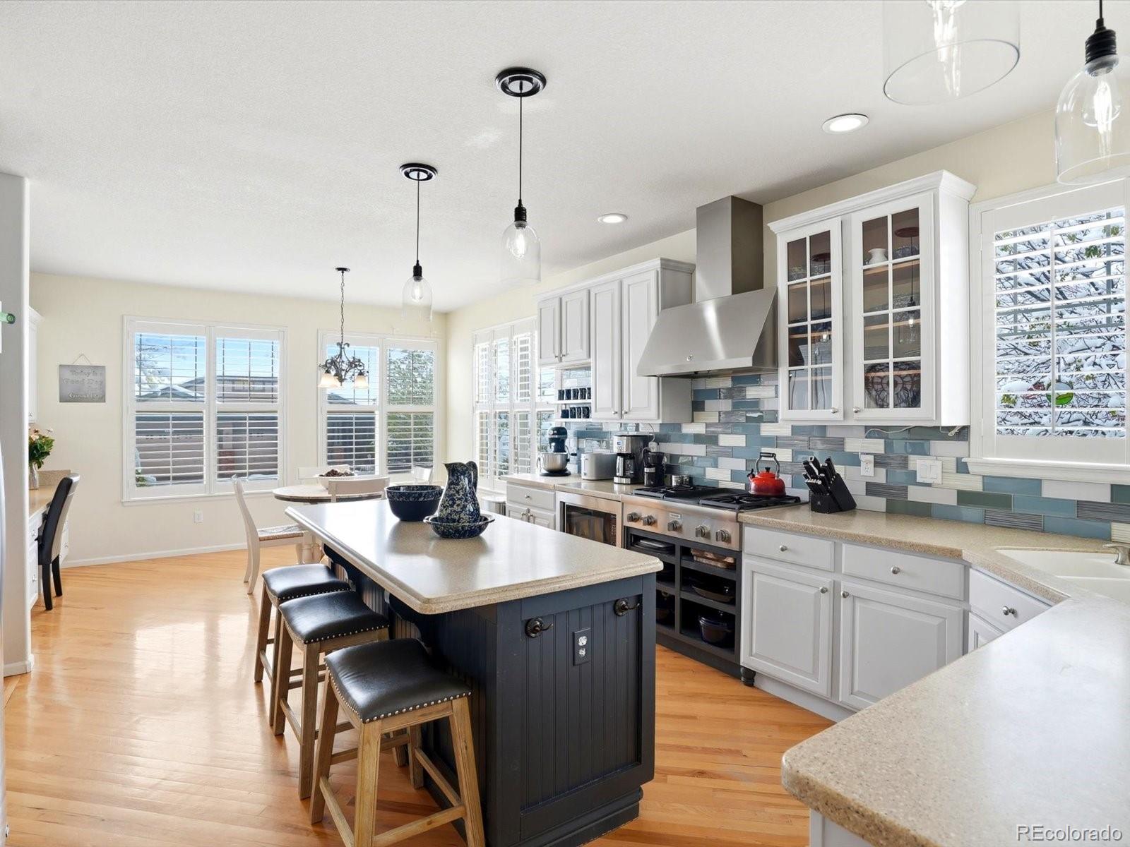 10603 Cross Country Lane