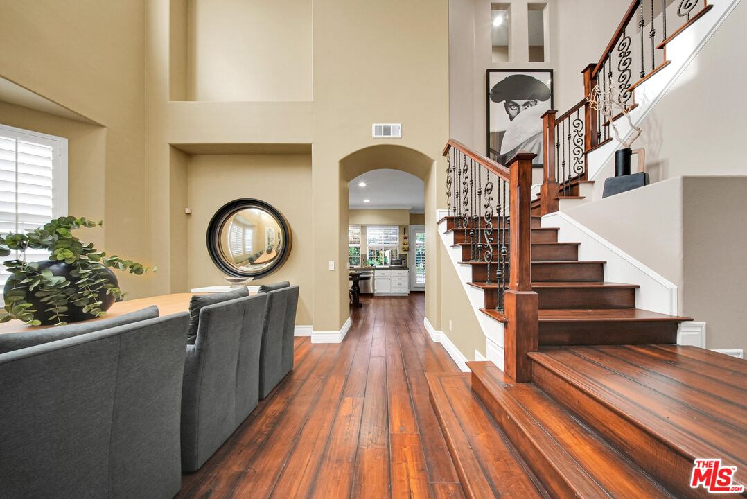 92 Winslow Ln
