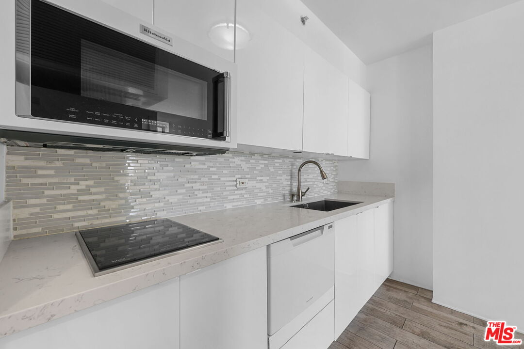 201 Ocean Ave Unit: 602B
