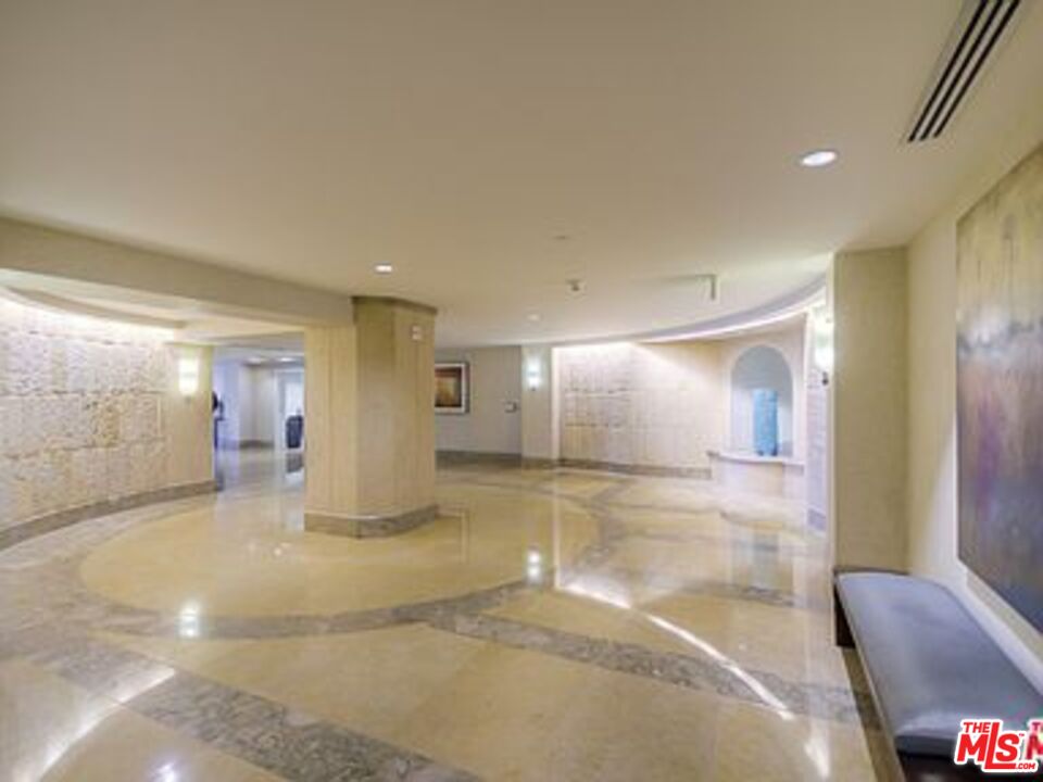 201 Ocean Ave Unit: 602B