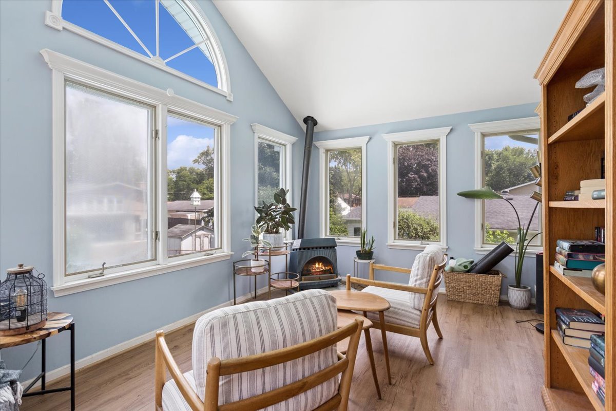 21W340 Audubon Road