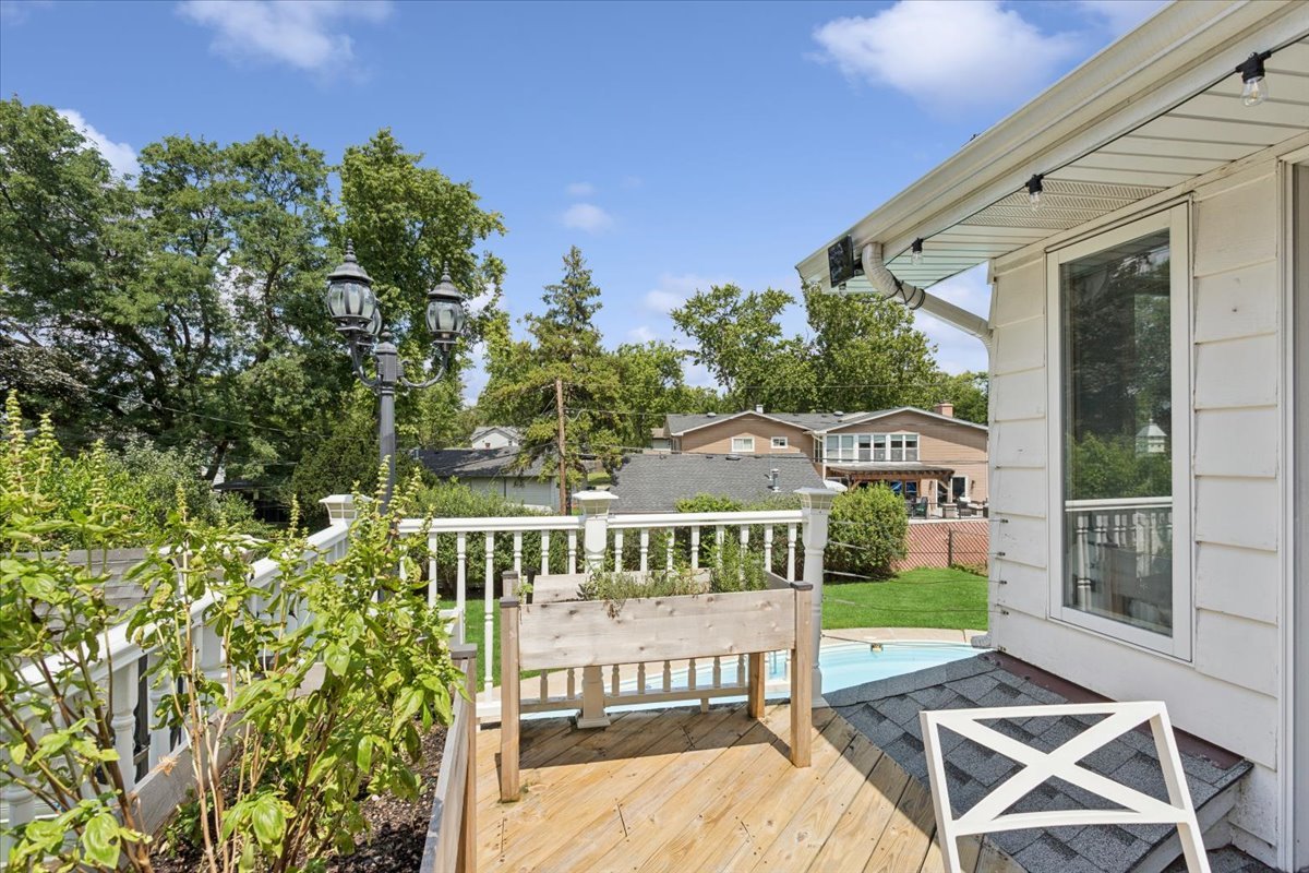 21W340 Audubon Road