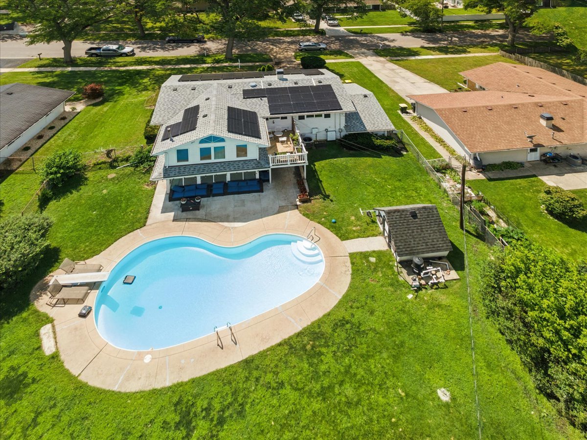 21W340 Audubon Road