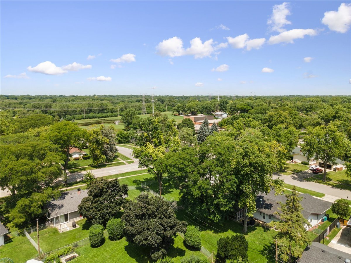 21W340 Audubon Road