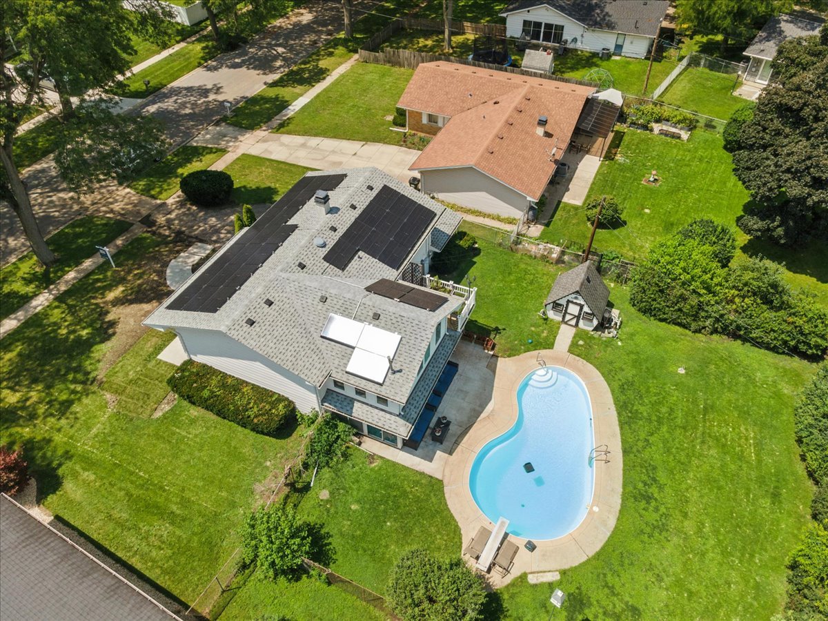 21W340 Audubon Road