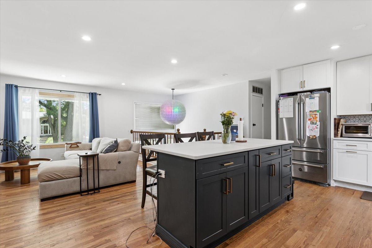 21W340 Audubon Road