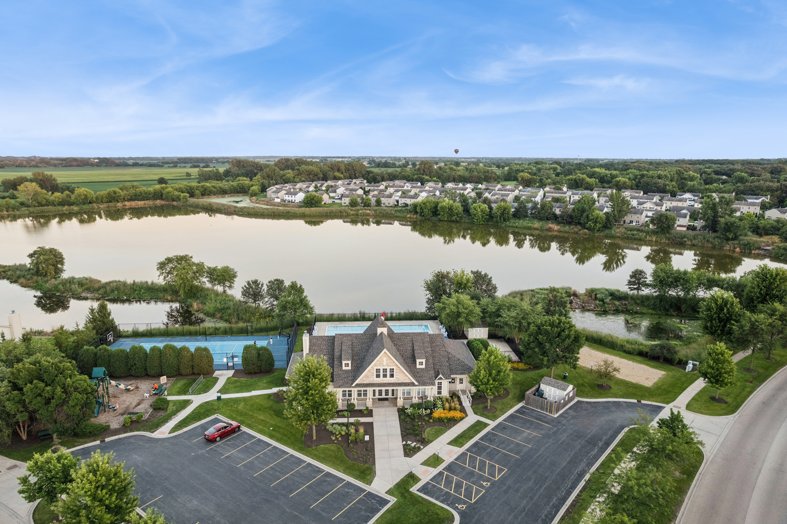 2641 Carlisle Lane