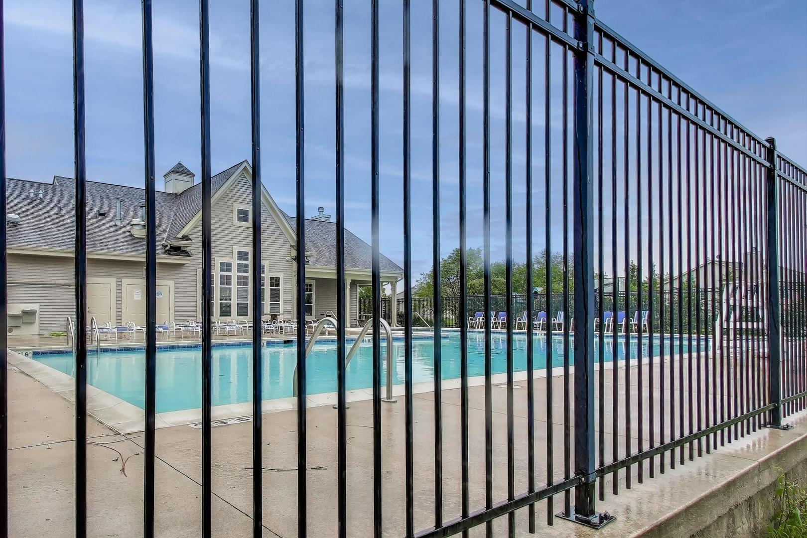 2641 Carlisle Lane