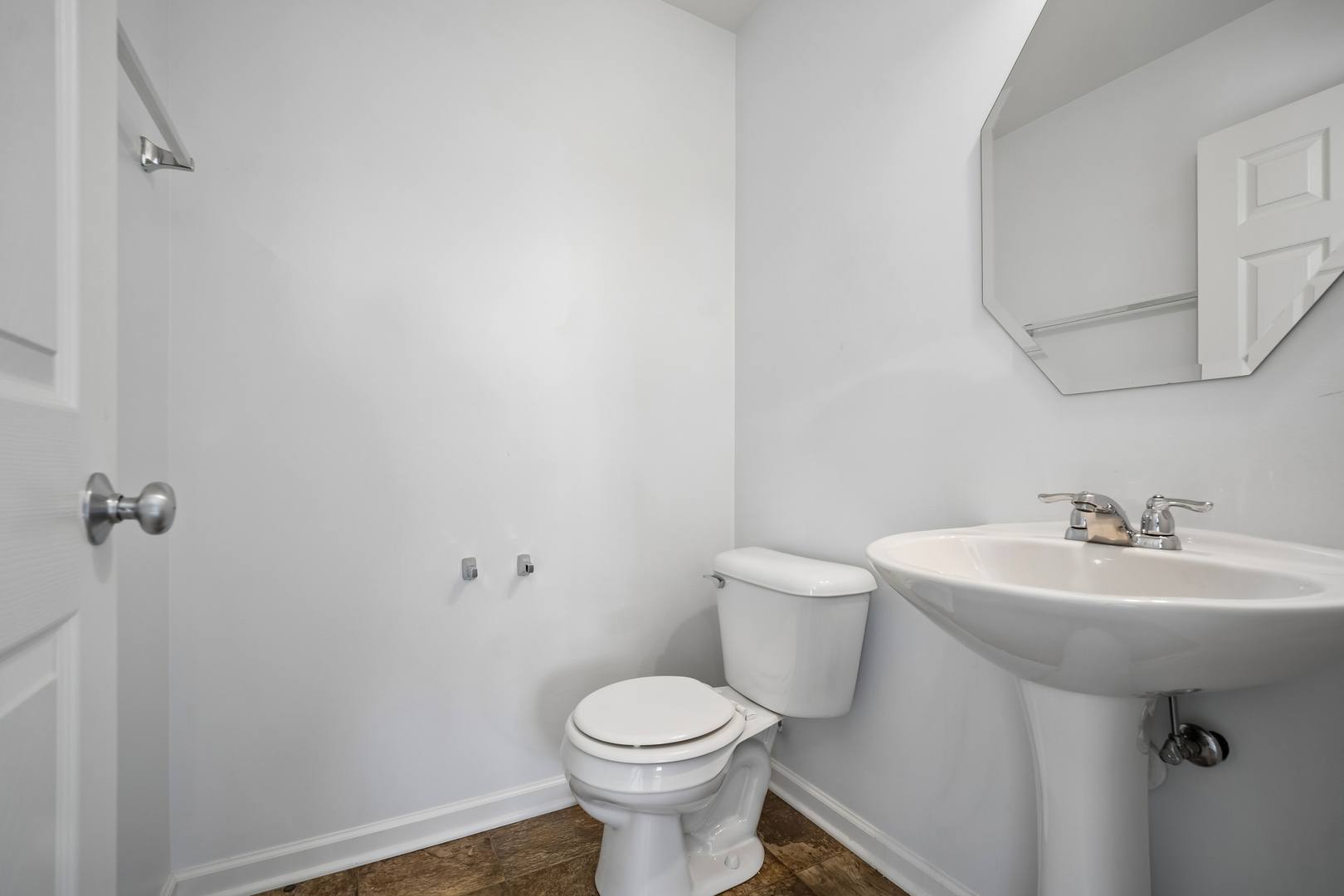 2641 Carlisle Lane