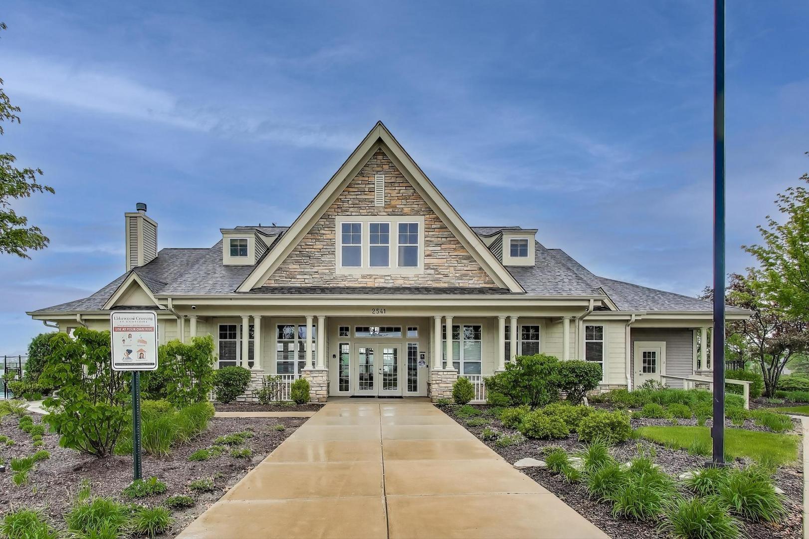 2641 Carlisle Lane